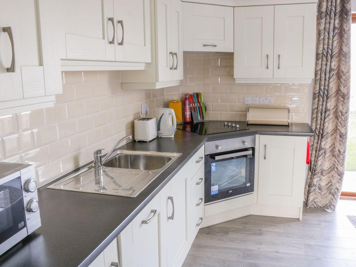 C64 Cahermore Holiday Village Enniscrone Dış mekan fotoğraf